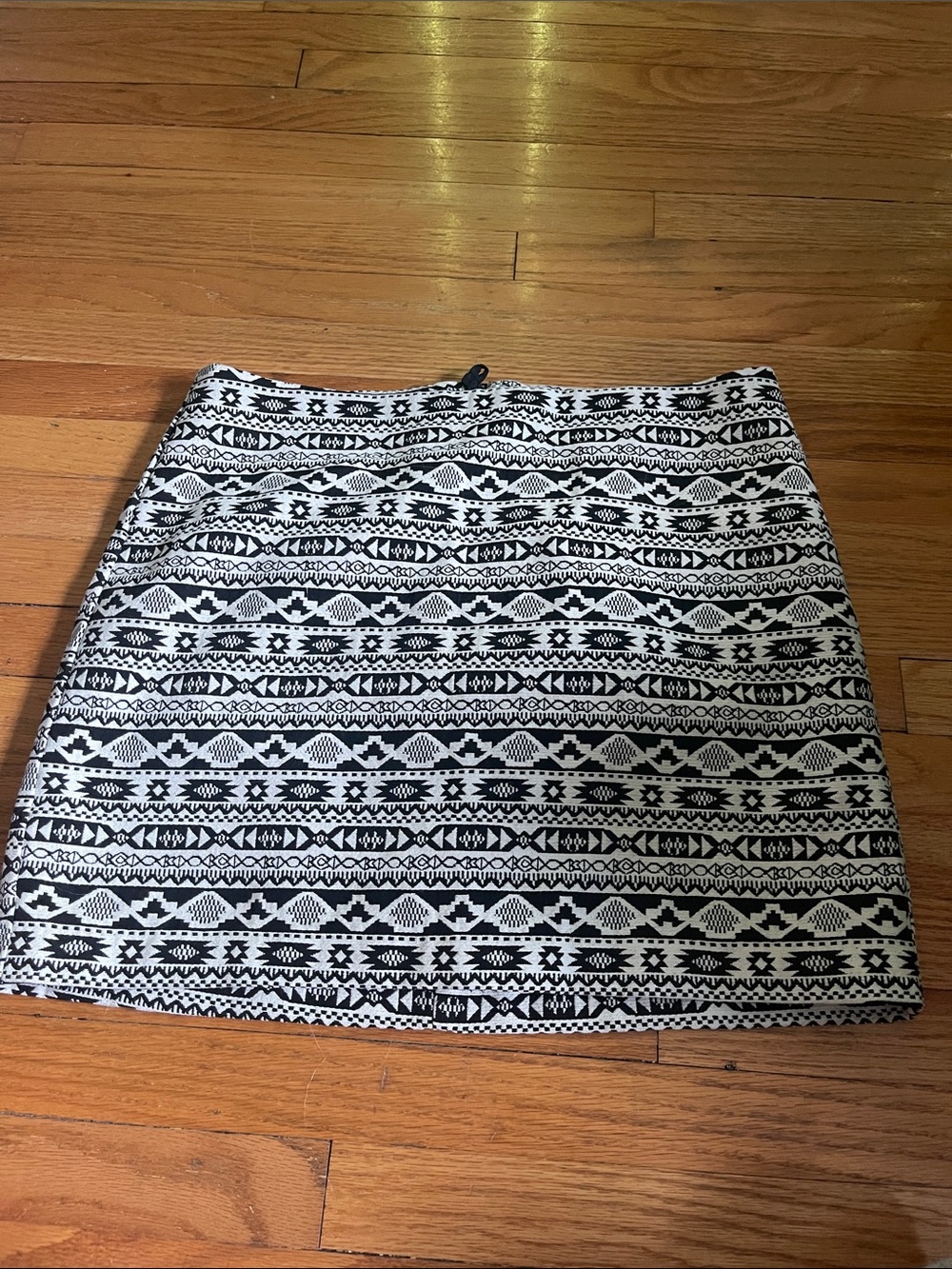 H&M Black and White Aztec Mini Skirt